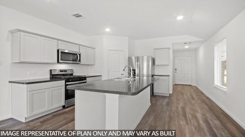 15355 Lake Conroe Cove Dr, Willis, TX, 77318-1221 | Card Image