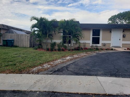 7815 Nw 73rd Ave, Tamarac, FL, 33321-4950 | Card Image