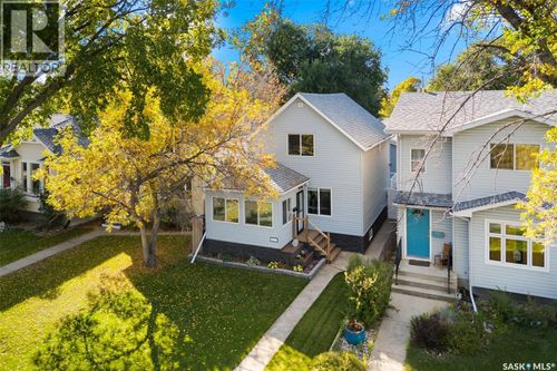 4027 Victoria Ave, Regina, SK, S4T1M8 | Card Image