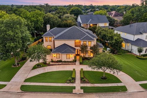1711 Oak Shade Dr, Sugar Land, TX, 77479-6480 | Card Image
