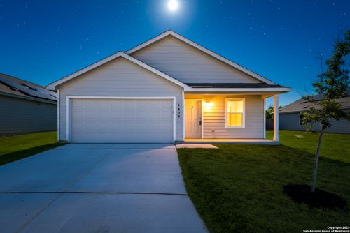 6838 Grand Valley Dr, San Antonio, TX, 78242-1724 | Card Image