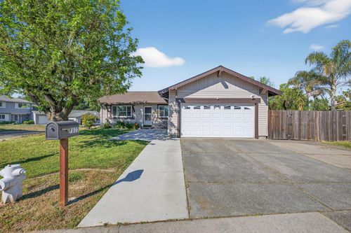 7823 Delaney Dr, Antelope, CA, 95843-2236 | Card Image