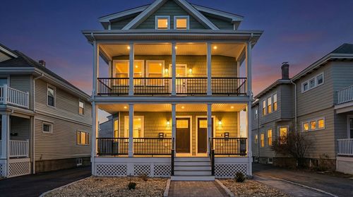 115-115 Emerald St, Medford, MA, 02155-2854 | Card Image