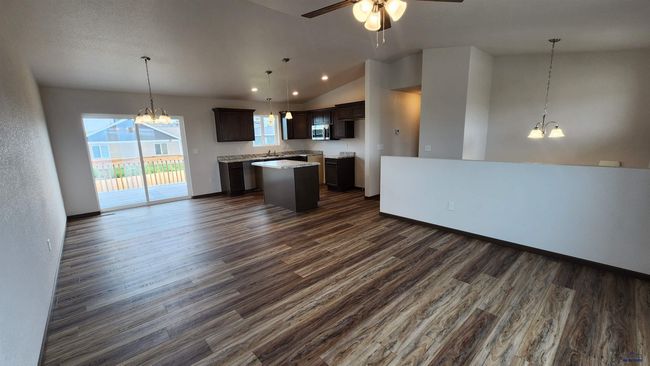 LOT-38 - 424 Yelner Dr, House other with 3 bedrooms, 3 bathrooms and null parking in BOX ELDER SD | Image 7