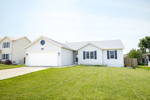 2406 Partridge Ln, Janesville, WI, 53546-3147 | Card Image