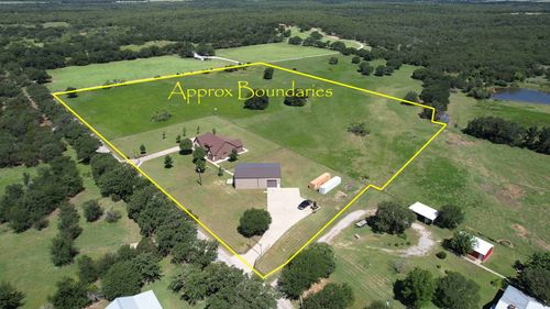 1438 Kite Rd, Mineral Wells, TX, 76067-2038 | Card Image
