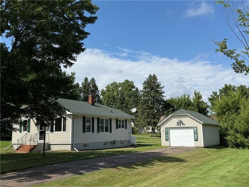 109 2nd Ave, Shell Lake, WI, 54871-7625 | Card Image