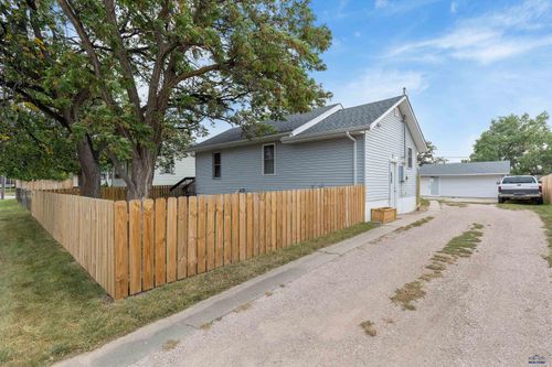 315 Patton St, Rapid City, SD, 57701-0633 | Card Image