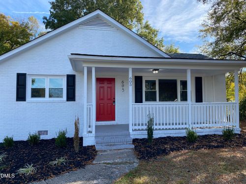 605 Apple St, Burlington, NC, 27217-2529 | Card Image