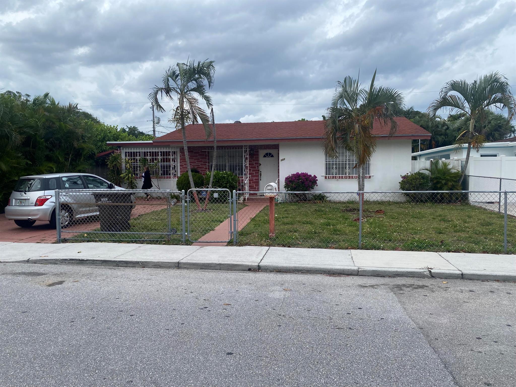 Almeria Rd, West Palm Beach, FL 33405