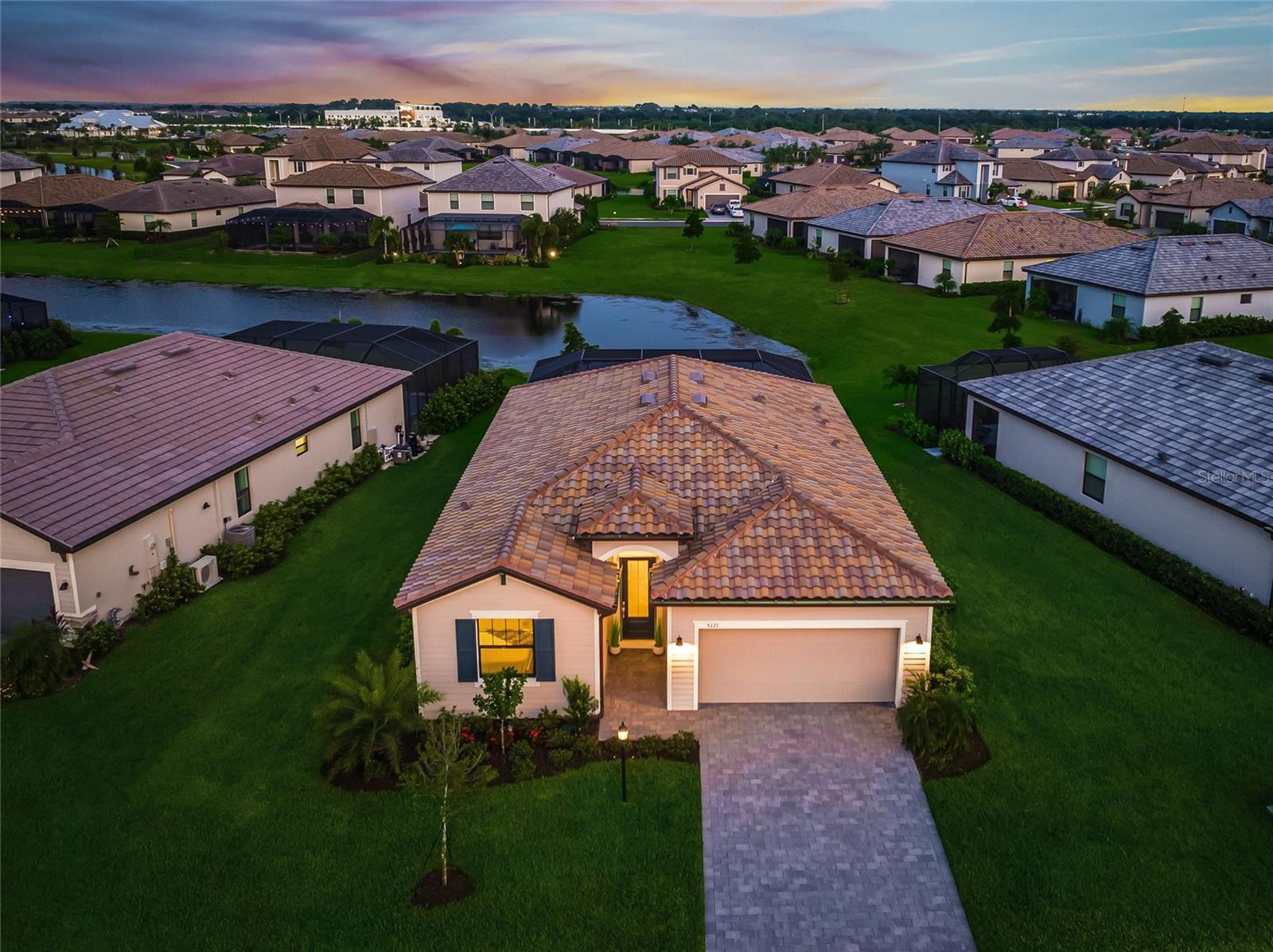 Marina Basin Ct, Bradenton, FL 34211
