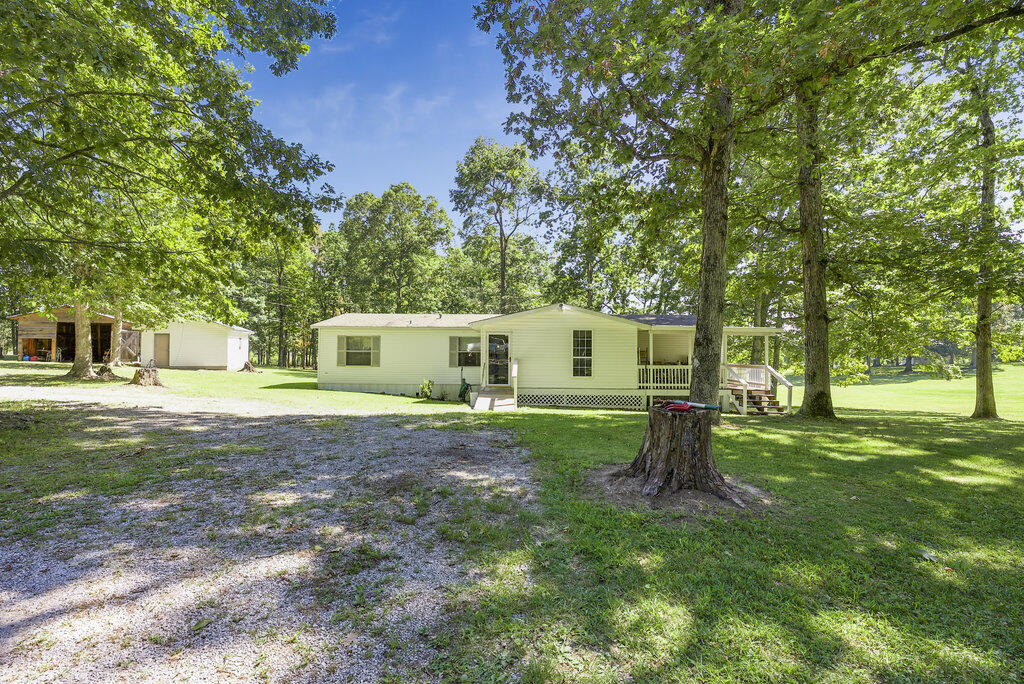Hugh Allison Rd, Pikeville, TN 37367