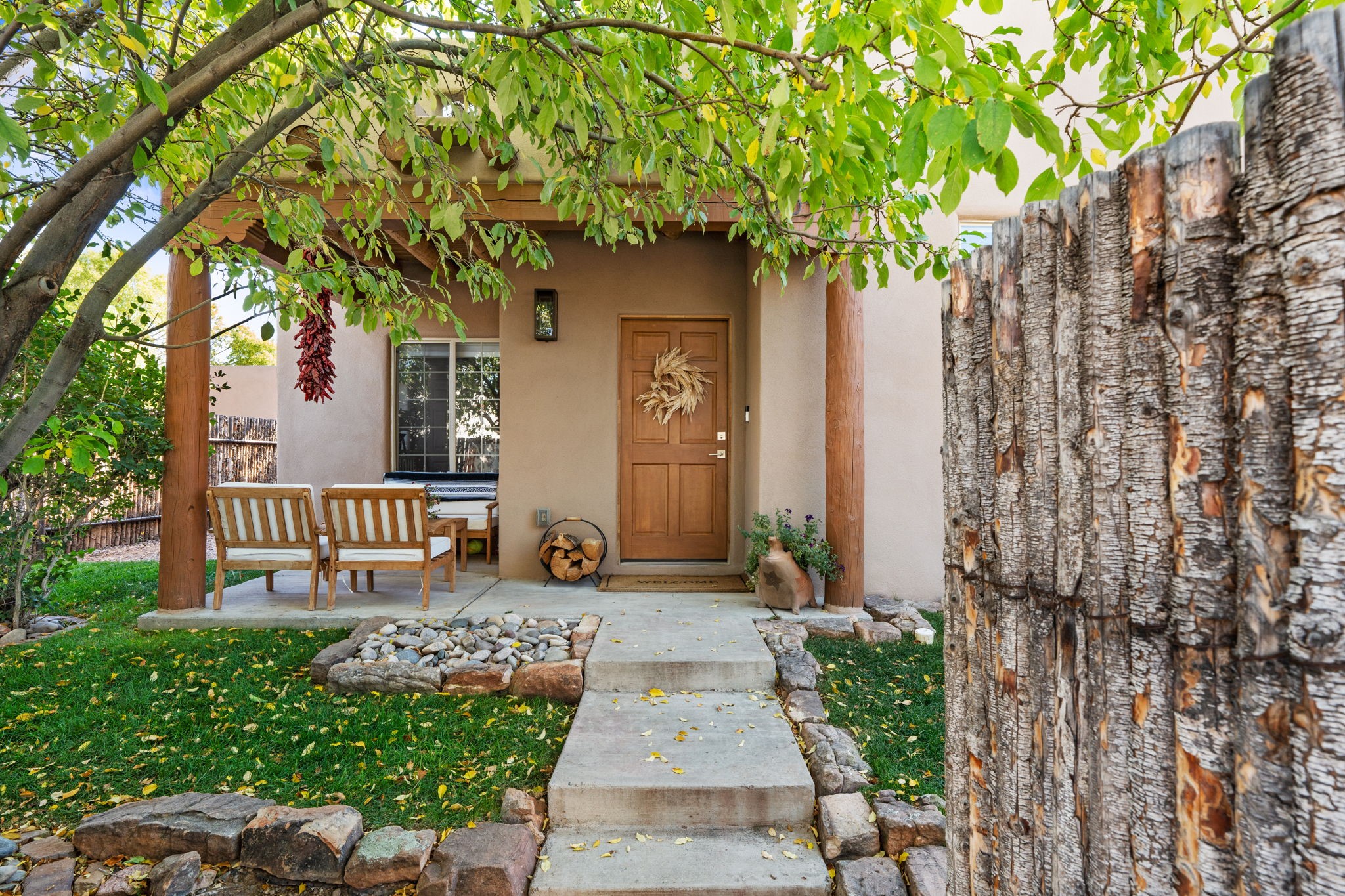 Wandering Trail Ln, Santa Fe, NM 87507