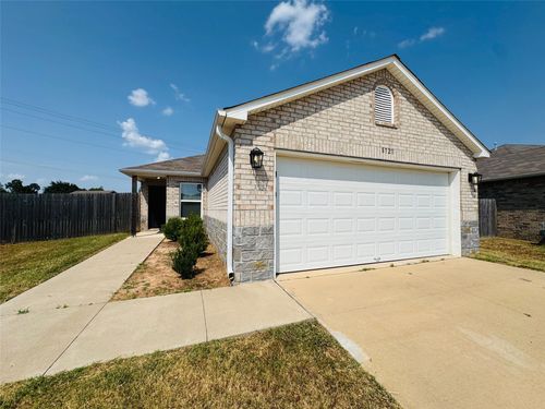 8721 161st St, Bixby, OK, 74008 | Card Image