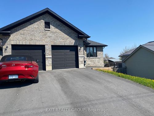 82 Huffman Rd, Frankford, ON, K0K2C0 | Card Image