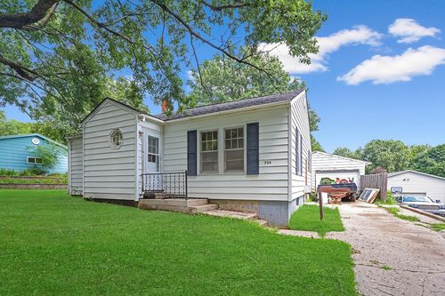 733 7th Ave, Coon Rapids, IA, 50058-1030 | Card Image