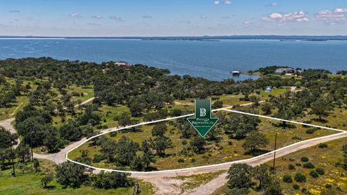 4130 Sunset Cliff Rd, Burnet, TX, 78611-3914 | Card Image