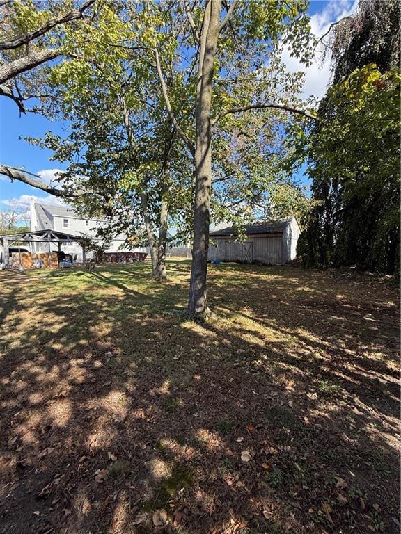 Land in North Babylon 4
