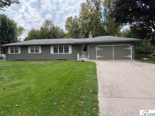 2219 Clare Dr, North Mankato, MN, 56003-3406 | Card Image