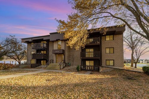 1b-1472 Rock Run Dr, Crest Hill, IL, 60403 | Card Image
