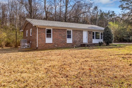 105 Sherry Ln, Dickson, TN, 37055-2620 | Card Image