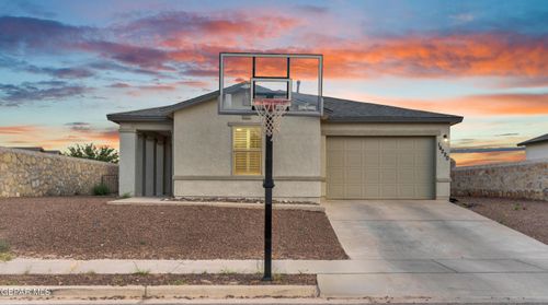 14220 Desierto Bueno Avenue, Horizon City, TX, 79928 | Card Image