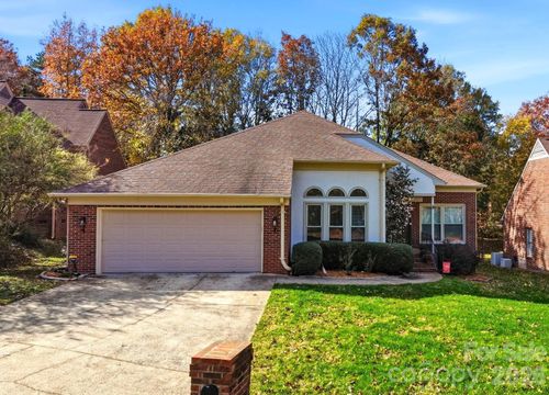 5204 Tedorill Ln, Charlotte, NC, 28226-9212 | Card Image