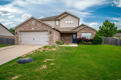 115 Harvick Cir, Cabot, AR, 72023-7107 | Card Image
