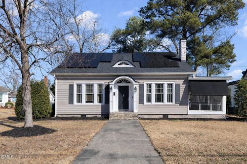 604 W Divine St, Dunn, NC, 28334-5212 | Card Image