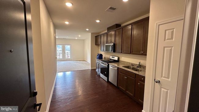 405 - 1 Culvert Dr, Condo with 2 bedrooms, 1 bathrooms and null parking in WEST WINDSOR NJ | Image 13