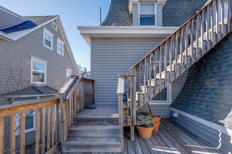 Residential in Morristown Town 4