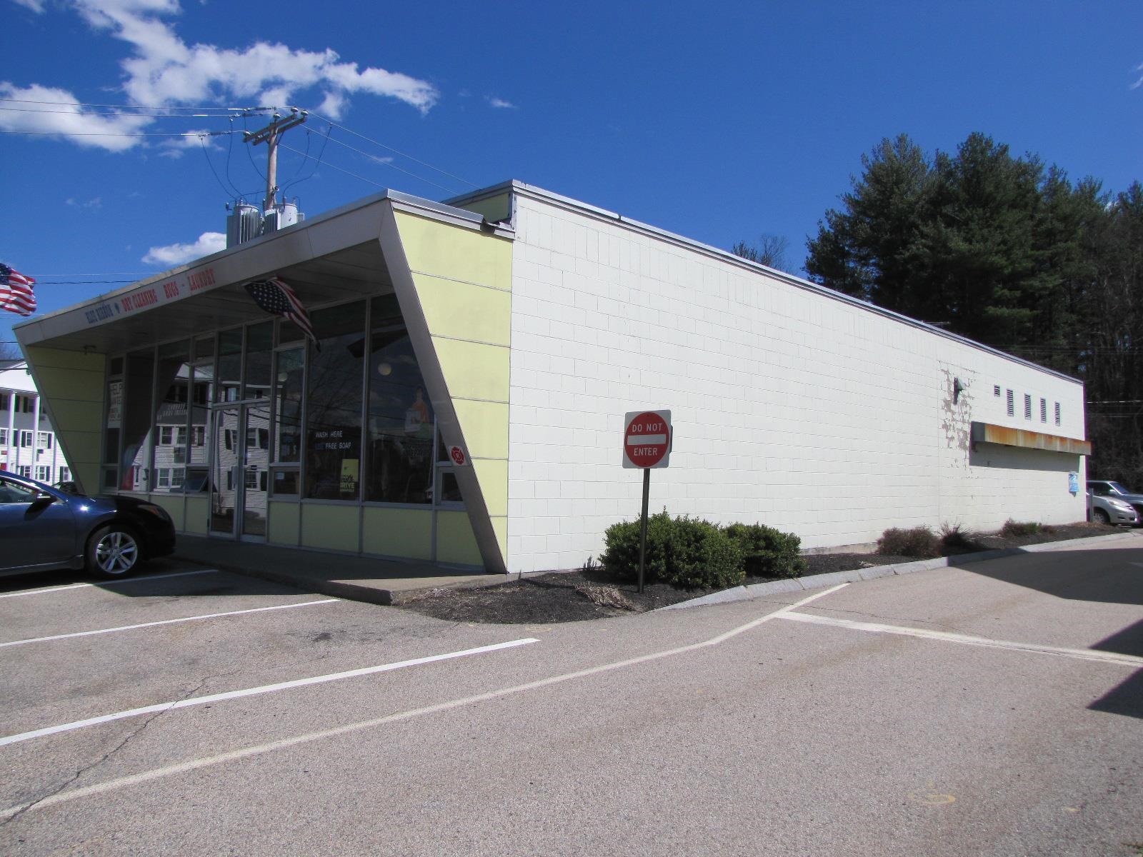 Commercial Sale in Exeter 5