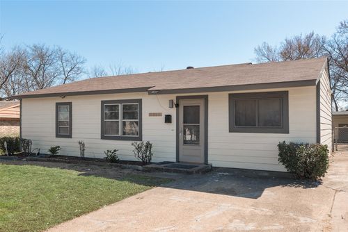 3860 Castle Hills Dr, Dallas, TX, 75241-4332 | Card Image