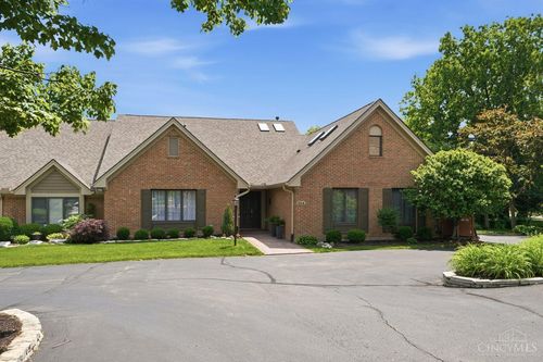 584 Cottingwood Ct, Dayton, OH, 45429-3457 | Card Image