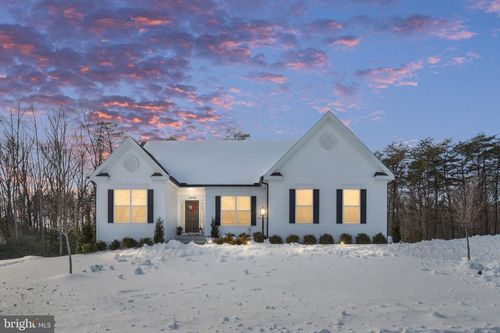 11725 Robin Woods Cir, SPOTSYLVANIA, VA, 22551-8964 | Card Image