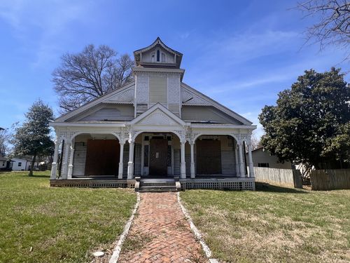 2007 S Virginia St, Hopkinsville, KY, 42240-3611 | Card Image