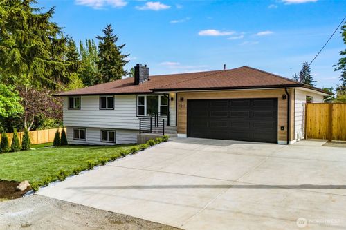 1241 S 226th St, Des Moines, WA, 98198-6436 | Card Image