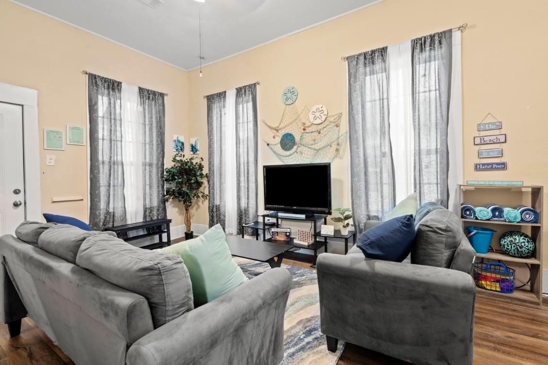 Residential in Galveston 3