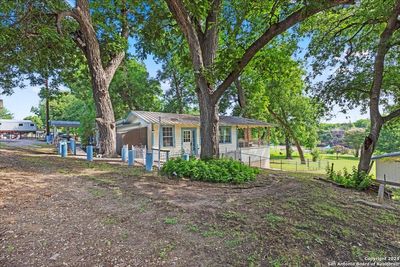 9071 Fm725, House other with 2 bedrooms, 1 bathrooms and null parking in Mcqueeney TX | Image 3