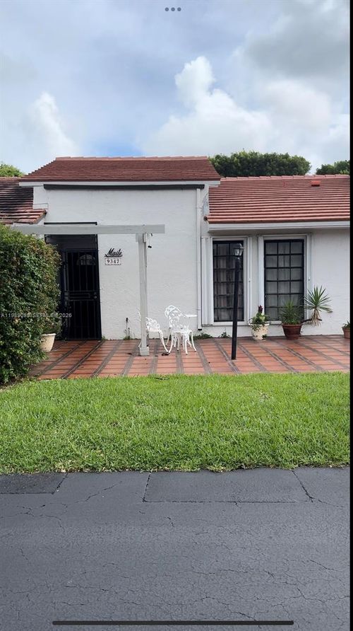 9347 Sw 7th Ln, Miami, FL, 33174-2266 | Card Image