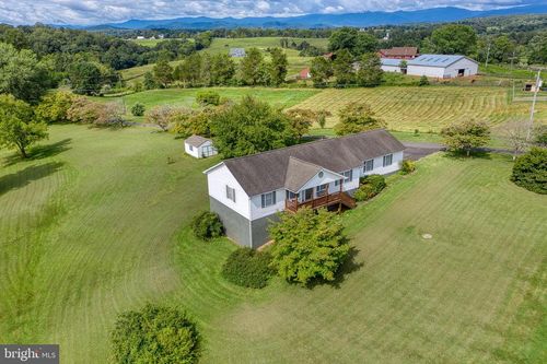 13151 Berry Ln, BOSTON, VA, 22713-4368 | Card Image