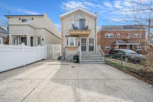 2858 Sampson Ave, Bronx, NY, 10465-2918 | Card Image