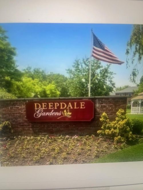 uppr-level-252 63rd Ave, Little Neck, NY, 11362-2405 | Card Image