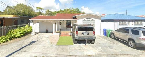 3631 Sw 6th St, Miami, FL, 33135-2520 | Card Image