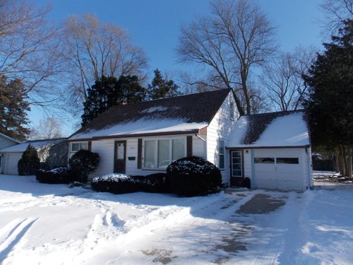 1032 Sutton St, Saginaw, MI, 48602-2947 | Card Image