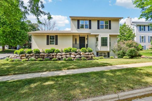 1 Beihoffer Court, MADISON, WI, 53719 | Card Image