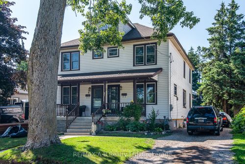 83 E Gore St, Stratford, ON, N5A3X4 | Card Image