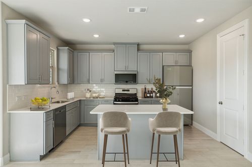 641 Hutchinson Ln, Lewisville, TX, 75077-3393 | Card Image