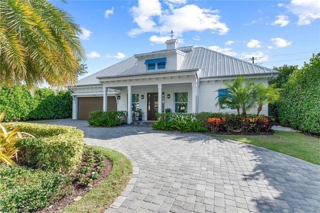 776 7th AVE N, NAPLES, FL, 34102 | Card Image
