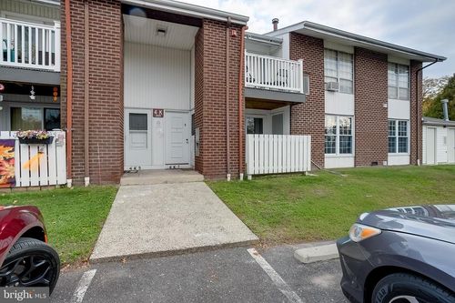 4-k3-275 Green St, EDGEWATER PARK, NJ, 08010-2439 | Card Image